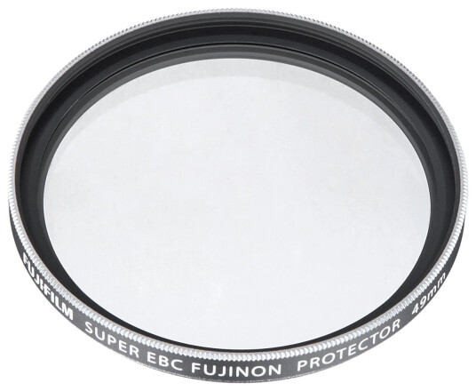 Fujifilm Protector Filter 49mm Krever filteradapter for X100 Fujifilm Protector Filter 49mm Krever filteradapter for X100