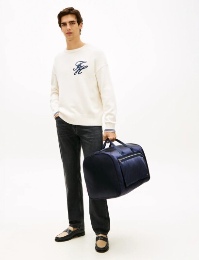 Tommy Hilfiger Th Travel Garment Bag - Navy - ONE SIZE Tommy Hilfiger Th Travel Garment Bag - Navy - ONE SIZE
