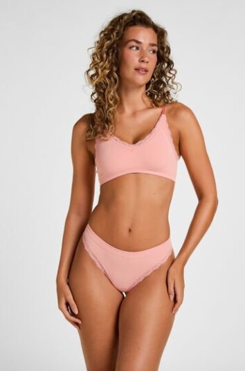Hunkemöller G streng Lola Rosa