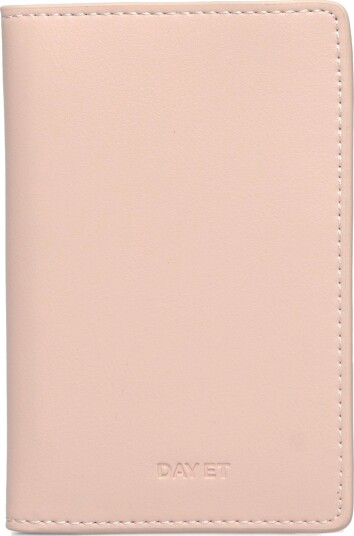 DAY ET Day Passport Cover Pink ONE SIZE