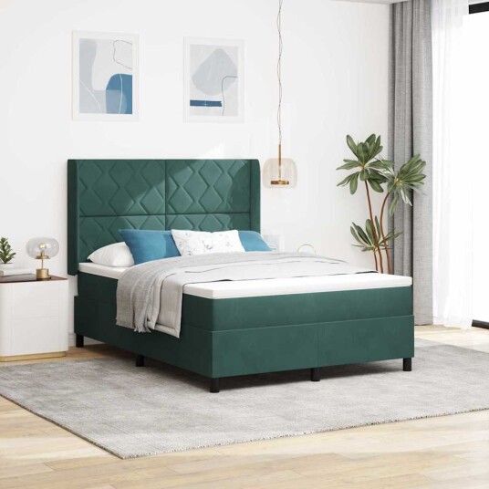  Boksfjær Seng med LED lysstrimler grønn 140 x 190 cm Fløyel