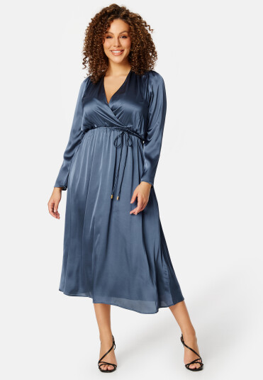Bubbleroom Occasion Rae Satin Dress Dusty blue S