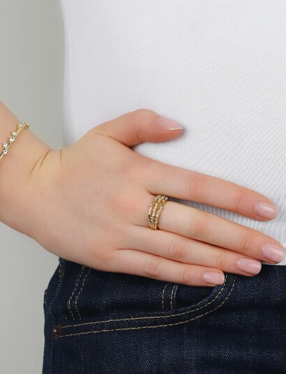 SNÖ of Sweden Lorrie Big Crystal Ring G/Clear M   Gold   ONE SIZE