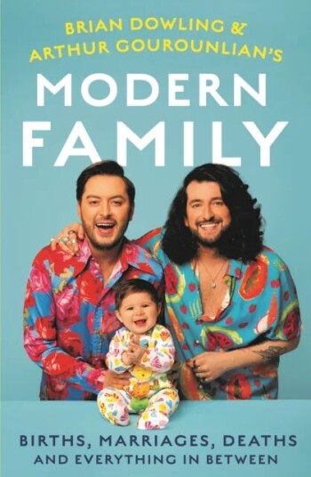Brian And Arthur'S Modern Family Av Brian Dowling-Gourounlian, Arthur Gourounlian