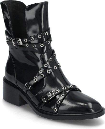 Sofie Schnoor | Andreasw Boot | 37