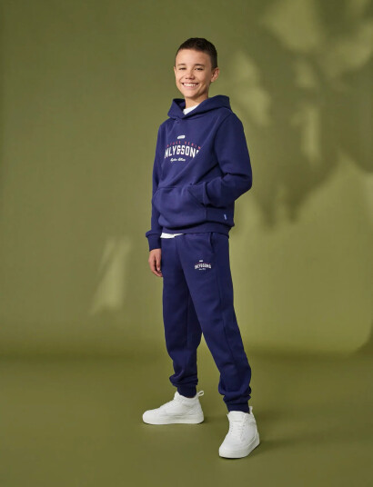 ONLY & SONS Osjceres Reg Vintage Print Hood Swt Noos Navy 146 152 ONLY & SONS Osjceres Reg Vintage Print Hood Swt Noos Navy 146 152