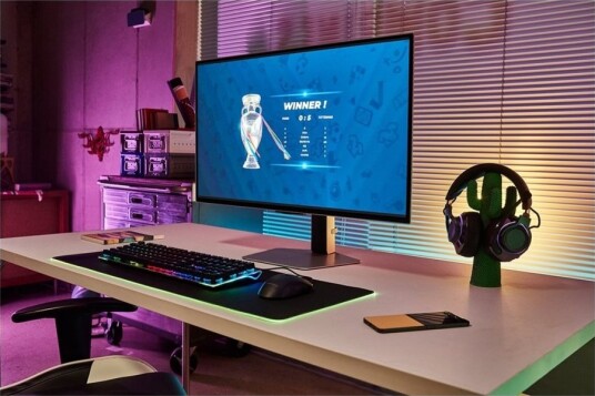 Samsung Odyssey G8 32" OLED Gaming Monitor 4K 240Hz med FreeSync Premium Pro