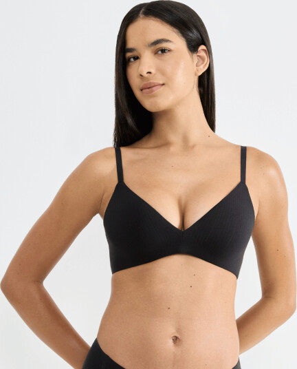 Sloggi Push up BH Zero Feel Pure The UP Push Up Svart