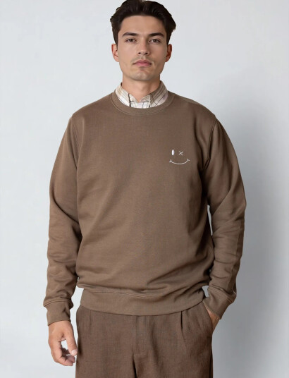 Clean Cut Copenhagen Patrick Sweatshirt Brown XXL Clean Cut Copenhagen Patrick Sweatshirt Brown XXL