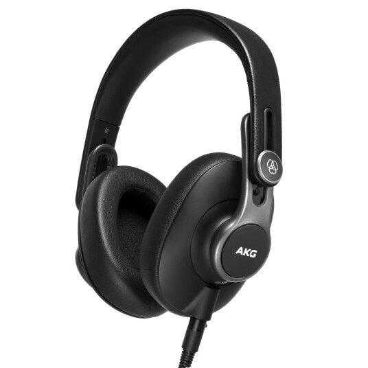 AKG K-371