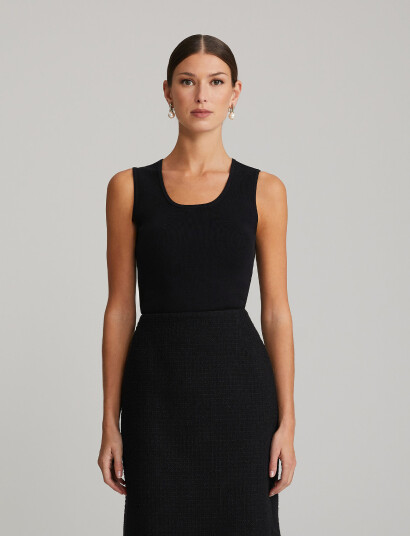 Andiata Hannele L - Black - S