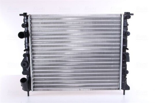 Radiator NISSENS 639371