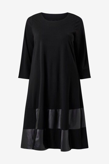 Studio Kjole sEllinor Dress Svart Studio Kjole sEllinor Dress Svart