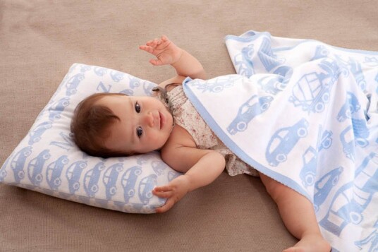 Babypledd. " Cars" Babypledd. " Cars"
