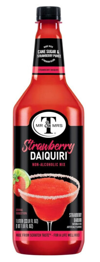 Mr & Mrs T Strawberry Daiquiri Margarita mix 1 liter Mr & Mrs T Strawberry Daiquiri Margarita mix 1 liter