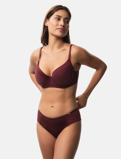Dorina Carmen/Eco Demi Red D x 85