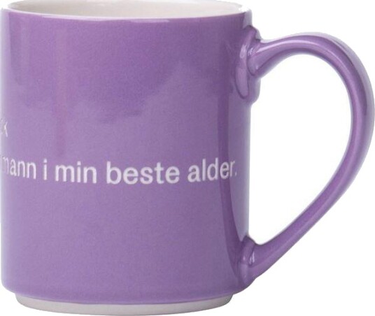 Design House Stockholm Lindgren krus "Jeg er en vakker" 35 cl lilla Design House Stockholm Lindgren krus "Jeg er en vakker" 35 cl lilla