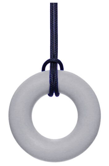 ARK Therapeutic | Tyggesmykke, Ring - Standard, Lysegrå ARK Therapeutic | Tyggesmykke, Ring - Standard, Lysegrå
