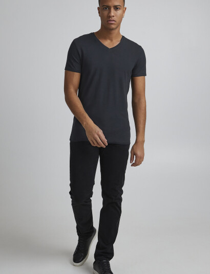 Casual Friday Cflincoln V-Neck Tee - Black - L