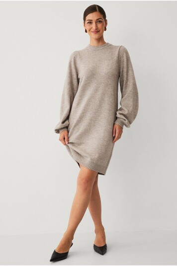 Ellos Collection Strikket kjole med lange ermer Beige