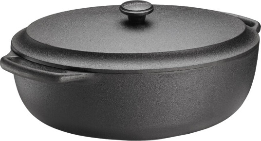 Skeppshult   Gryte oval med jærnlokk 6L