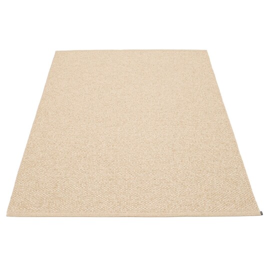 Pappelina Svea matte 70x50 cm beige / champagne metallic