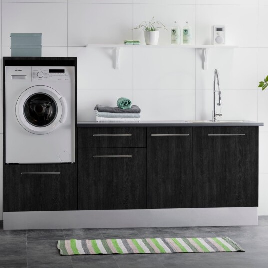 Alterna Vaskerom: Blindpanel B20xd1,6xh72 196,5cm Mørk eik / 20x72cm Alterna Vaskerom: Blindpanel B20xd1,6xh72 196,5cm Mørk eik / 20x72cm