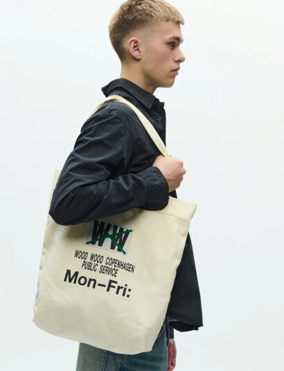 WOOD WOOD Wwzion Mon Fri Tote 25306   Cream   ONE SIZE