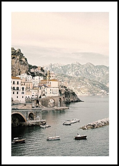 Coastal Village Tranquility plakat Plakat / 50x70cm