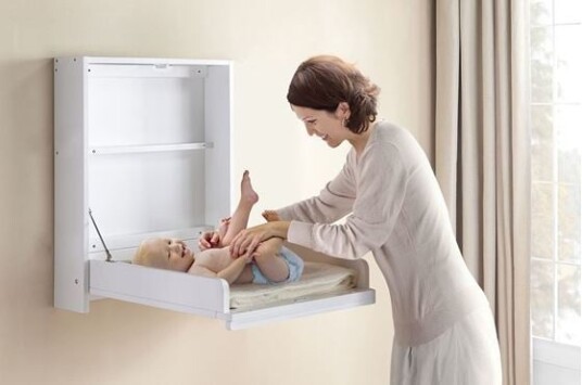 Sagababy Vegghengt Stellebord Hvit Tre Sagababy Vegghengt Stellebord Hvit Tre
