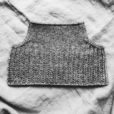 Classy2i1hals av Rito Krea Hals Strikkeoppskrift Onesize