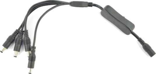 DC adapter med bryter og 4 plugger 5,5/2,1mm DC adapter med bryter og 4 plugger 5,5/2,1mm