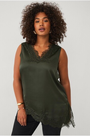 Ellos Plus collection Bluse med blondedetaljer Grønn