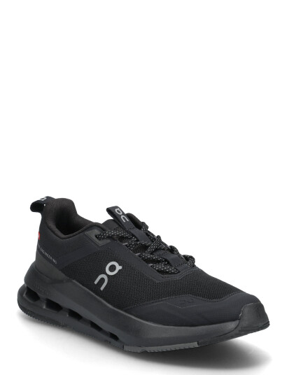 On Cloudnova Youth - Black - 36