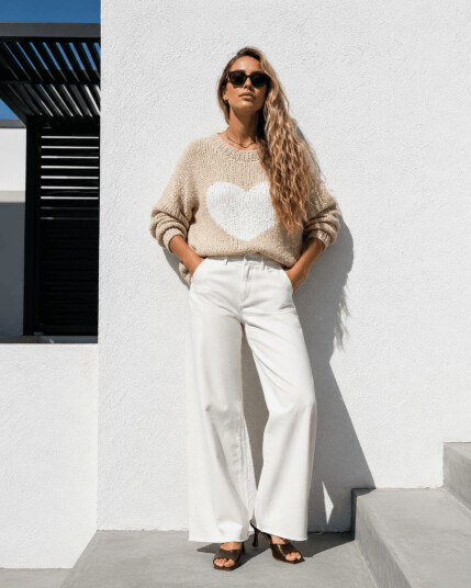 HEART SWEATER BEIGE