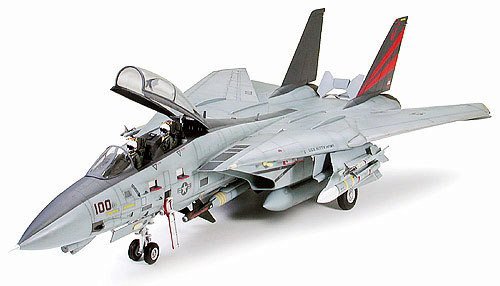 Tamiya 60313 1/32 Grumman F 14A Tomcat "Black Knights"