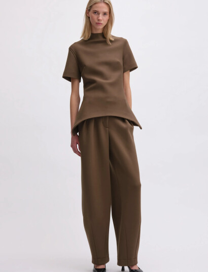 REMAIN Birger Christensen Short Sleeve Scuba Top Brown 42 REMAIN Birger Christensen Short Sleeve Scuba Top Brown 42