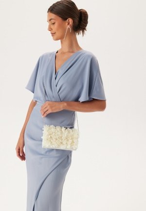 BUBBLEROOM 3D Floral Clutch Cream Onesize BUBBLEROOM 3D Floral Clutch Cream Onesize
