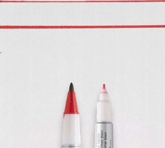 Bruynzeel Sakura Sakura Identi Pen Dual Marker 19 Rød Bruynzeel Sakura Sakura Identi Pen Dual Marker 19 Rød