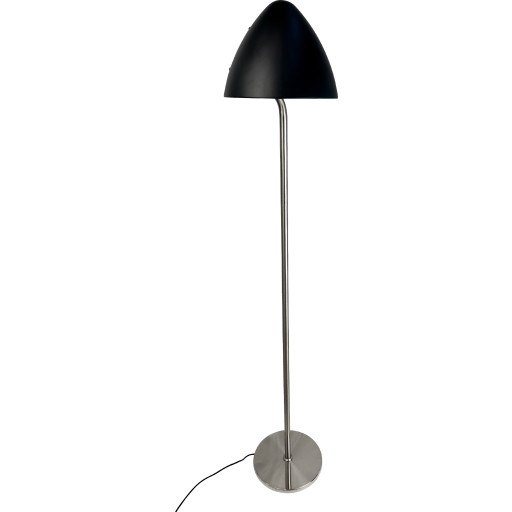 Dyberg Larsen Oulu Gulvlampe Sort/ Børstet Stål Dyberg Larsen Oulu Gulvlampe Sort/ Børstet Stål