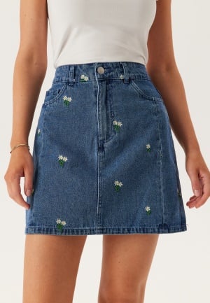 Pieces Pcfreia Hw Short Denim Skirt Medium Blue Denim Detail:flowe S