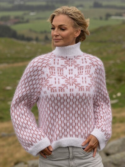 Viking Garn 2519-1b Hulda Genser Dream