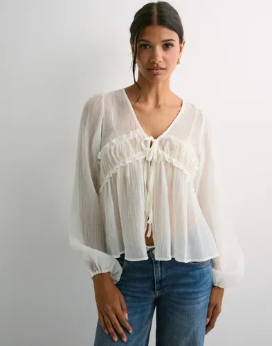 Nelly   Hvit   Effortless Crincle Blouse