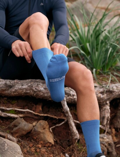 Danish Endurance Aero Cycling Crew Socks 3 Pack   Blue   43 47