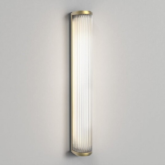 Other Brand Versailles 600 vegglampe 25W IP44 3000 kelvin - Matt Gullfarget - Matt gull