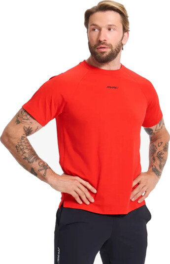 RevolutionRace Pulse Running T shirt Herre Fiery Red Størrelse:XS Herre > Overdeler > T skjorter