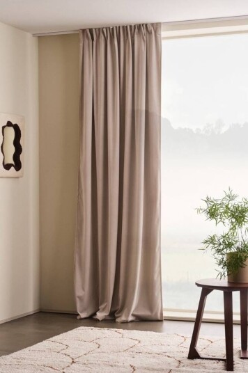 Jotex ELSIE gardin med multifunksjonsbånd - 1 lengde Beige 1718965-03-300 1718965-04-300 Jotex ELSIE gardin med multifunksjonsbånd - 1 lengde Beige 1718965-03-300 1718965-04-300