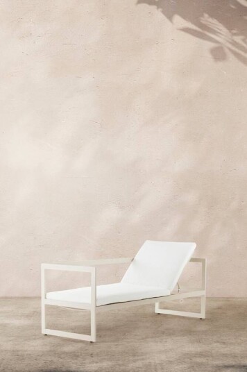Jotex ALASSIO solseng/utesofa - rygg høyre Beige/hvit pute 1577571-01-0 1577571-03-0 Jotex ALASSIO solseng/utesofa - rygg høyre Beige/hvit pute 1577571-01-0 1577571-03-0
