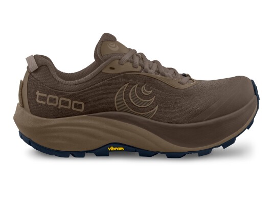Topo Athletic Men"s Pursuit 3 Brown/tan 43 Topo Athletic Men"s Pursuit 3 Brown/tan 43
