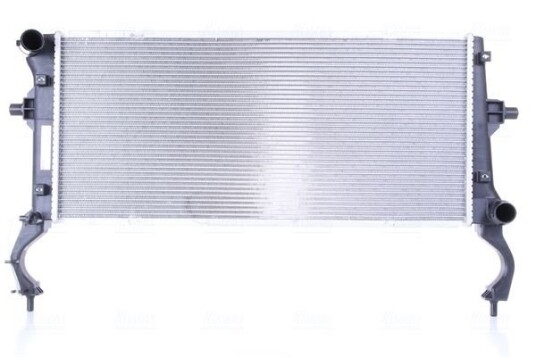 Radiator NISSENS 606739